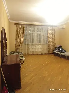 Kirayə verilir 5 otaqlı mənzil 200 m² — Bakı, Nərimanov 5 otaq 200.00 m²