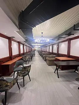 Kirayə verilir obyekt 440 m² — Bakı 440.00 m²