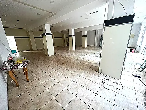 Kirayə verilir obyekt 200 m² — Bakı 200.00 m²