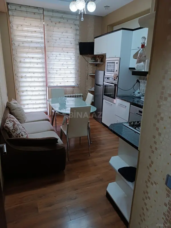 Kirayə verilir 1 otaqlı mənzil 56 m²