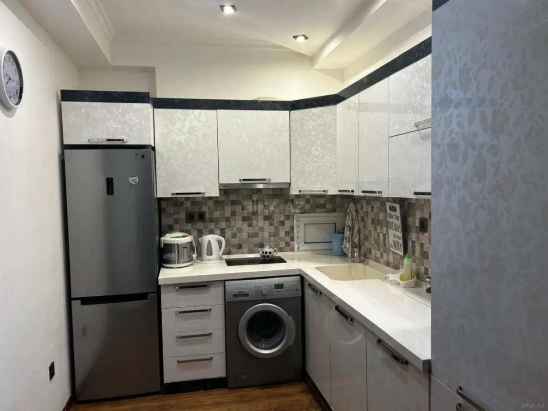 Kirayə verilir 2 otaqlı mənzil 53 m²