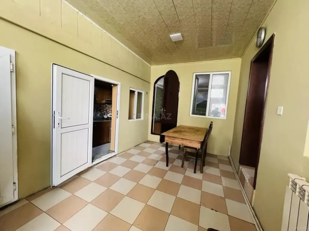 Kirayə verilir 3 otaqlı həyət evi 85 m²