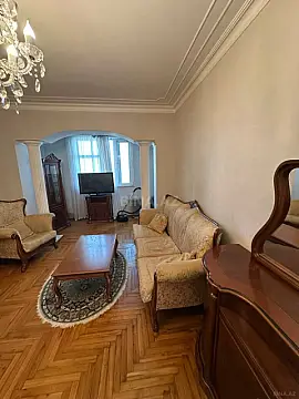 Kirayə verilir 3 otaqlı mənzil 90 m² — Bakı, Nərimanov 3 otaq 90.00 m²