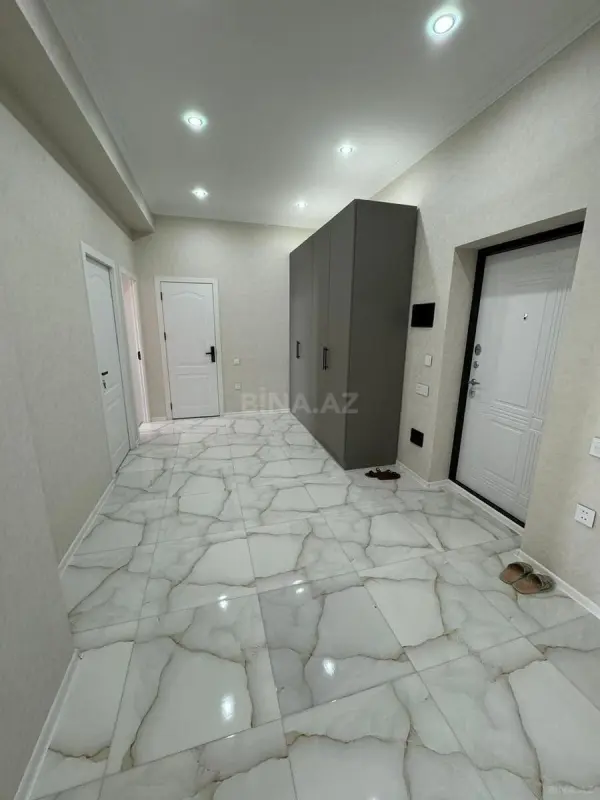 Kirayə verilir 3 otaqlı mənzil 105 m²