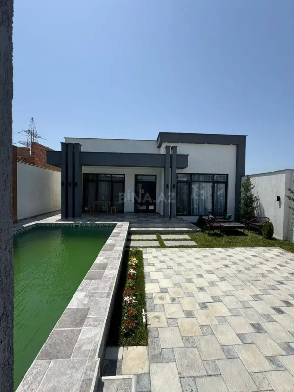 Satılır 4 otaqlı həyət evi 150 m²
