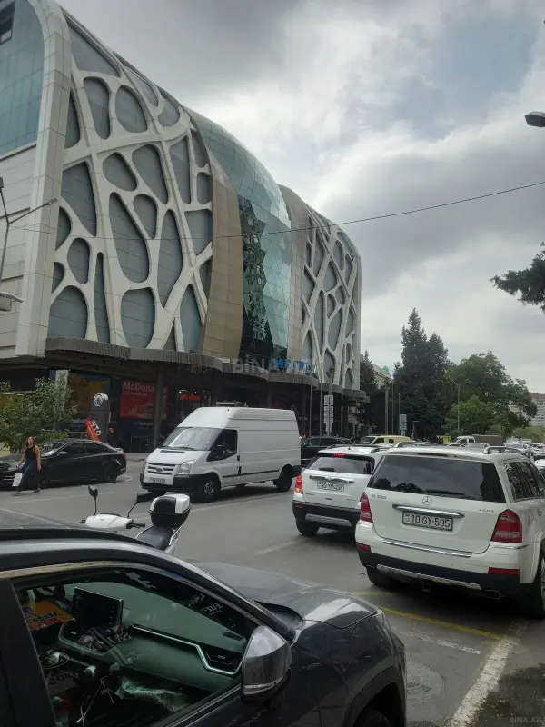 Kirayə verilir 3 otaqlı mənzil 80 m²