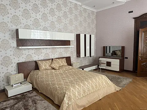 Kirayə verilir 5 otaqlı ofis 250 m² — Bakı 5 otaq 250.00 m²
