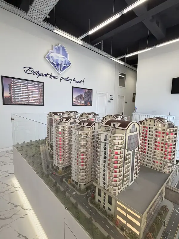Satılır 2 otaqlı mənzil 100.6 m²