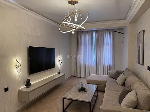 Kirayə verilir 2 otaqlı mənzil 80 m² — Bakı 2 otaq 80.00 m²