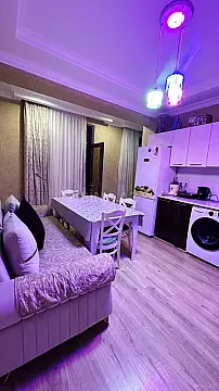 Kirayə verilir 2 otaqlı mənzil 74 m² — Bakı, İnşaatçılar 2 otaq 74.00 m²