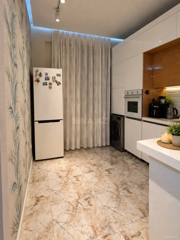 Satılır 2 otaqlı mənzil 75.6 m²