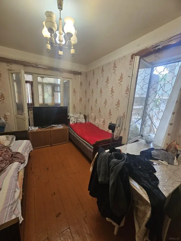 Satılır 2 otaqlı mənzil 76 m²