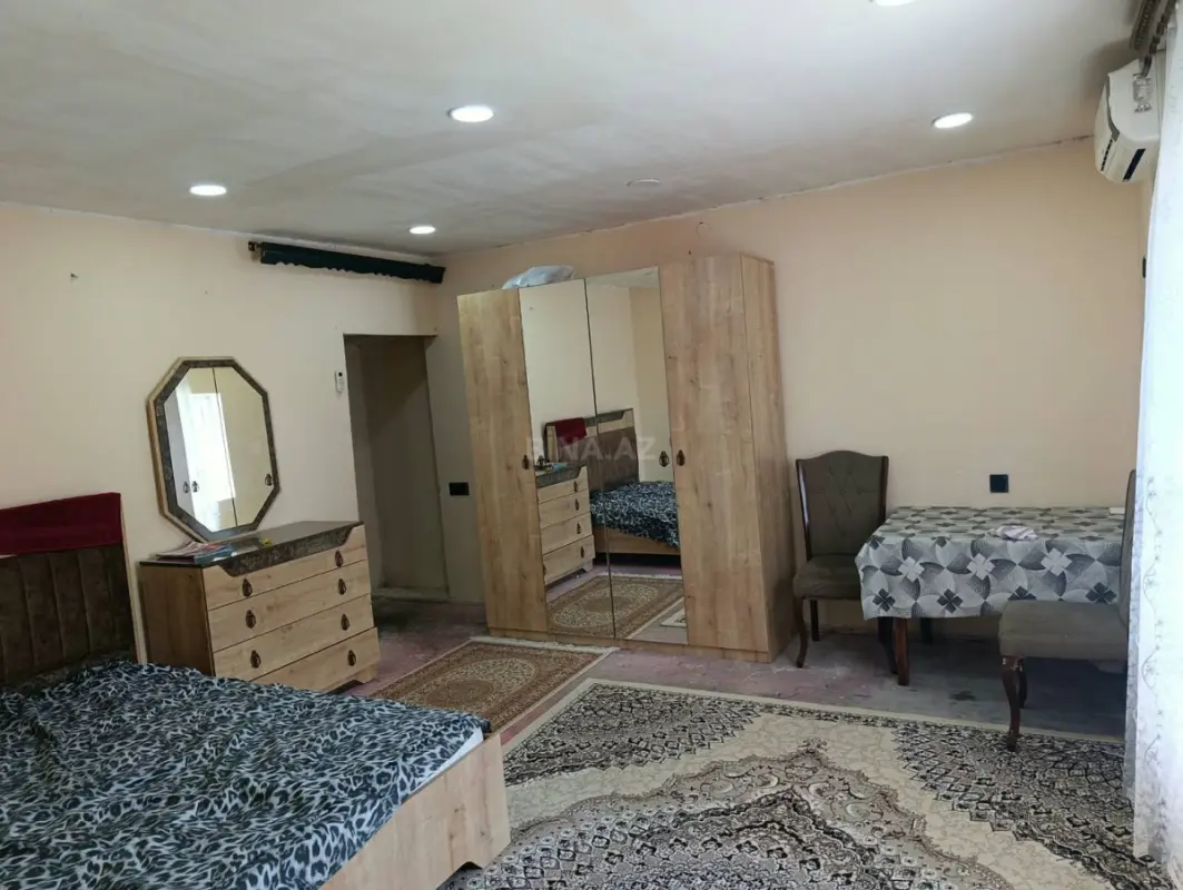 Satılır 2 otaqlı həyət evi 55 m²