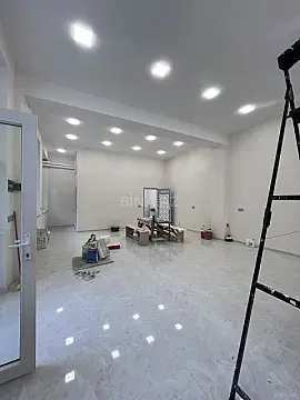 Kirayə verilir obyekt 60 m² — Bakı, İnşaatçılar 60.00 m²