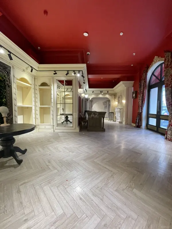 Kirayə verilir obyekt 110 m²