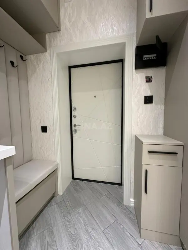 Satılır 4 otaqlı mənzil 80 m²