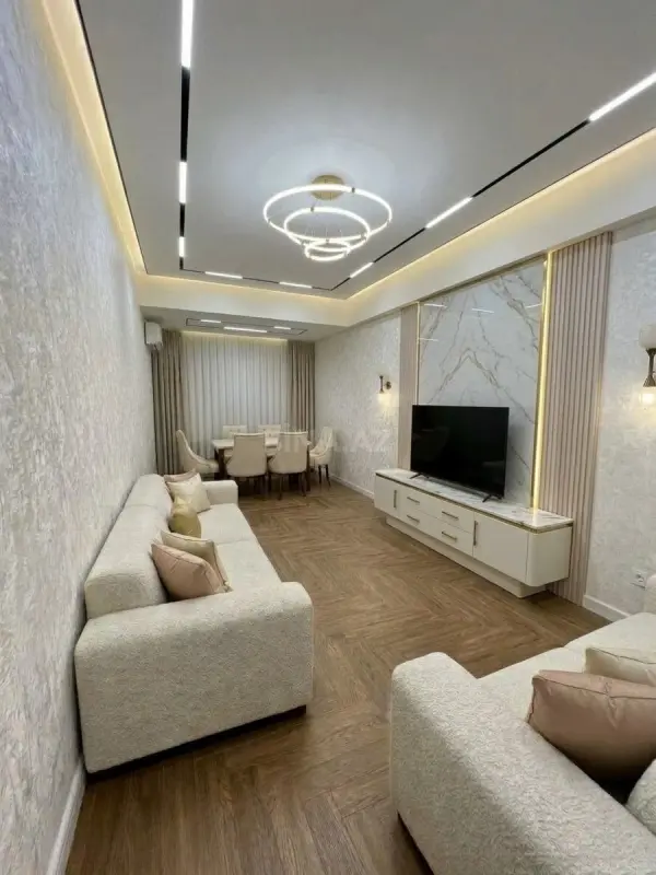 Satılır 2 otaqlı mənzil 76 m²