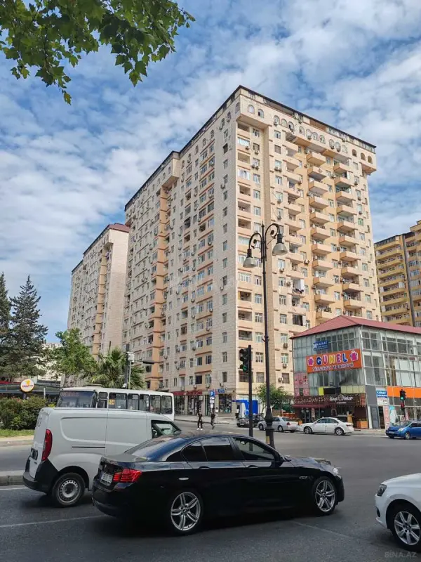 Satılır 2 otaqlı mənzil 52 m²