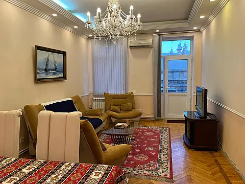 Kirayə verilir 2 otaqlı mənzil 50 m² — Bakı, Sahil qəs. 2 otaq 50.00 m²