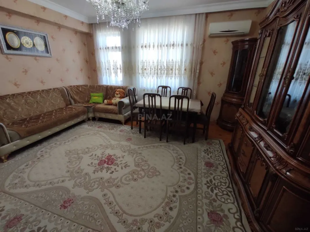 Kirayə verilir 3 otaqlı mənzil 107 m²