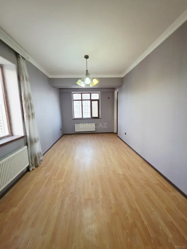 Satılır 2 otaqlı mənzil 75 m²