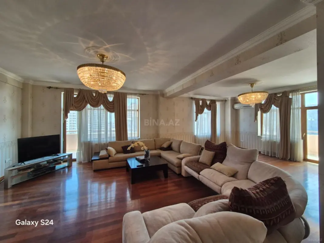 Kirayə verilir 4 otaqlı mənzil 410 m²