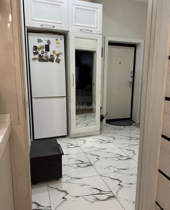 Kirayə verilir 2 otaqlı mənzil 73 m²