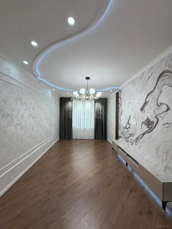 Satılır 3 otaqlı mənzil 95 m²