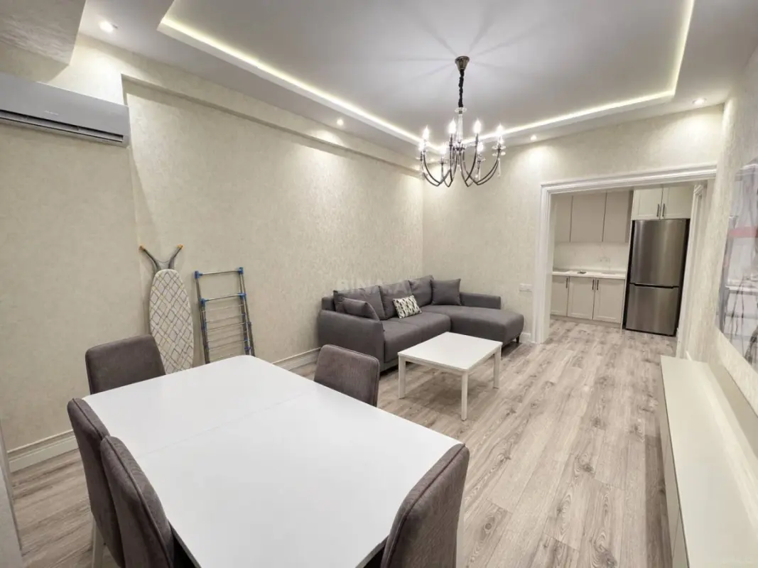 Kirayə verilir 3 otaqlı mənzil 110 m²