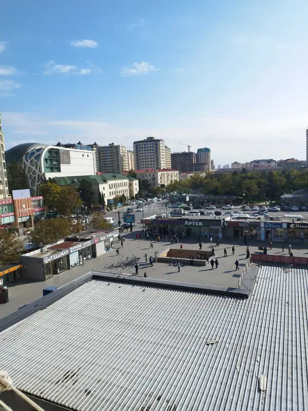 Satılır 2 otaqlı mənzil 58 m²