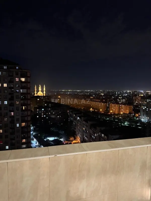 Satılır 3 otaqlı mənzil 127 m²
