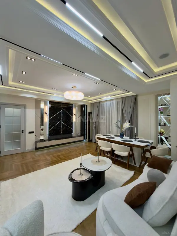 Satılır 3 otaqlı mənzil 115 m²