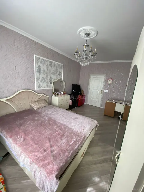 Satılır 3 otaqlı mənzil 75 m²