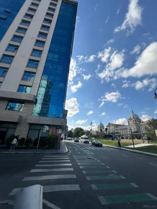 Satılır obyekt 60 m²