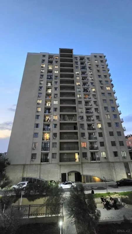Satılır 3 otaqlı mənzil 115 m²
