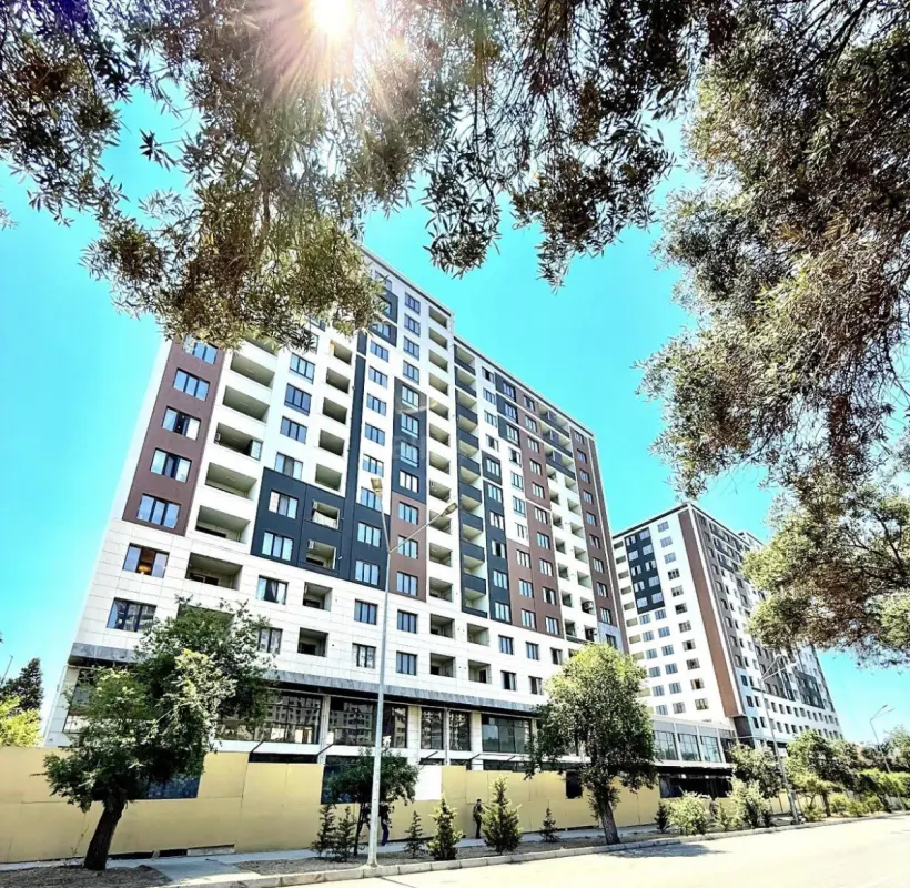 Satılır 2 otaqlı mənzil 57 m²