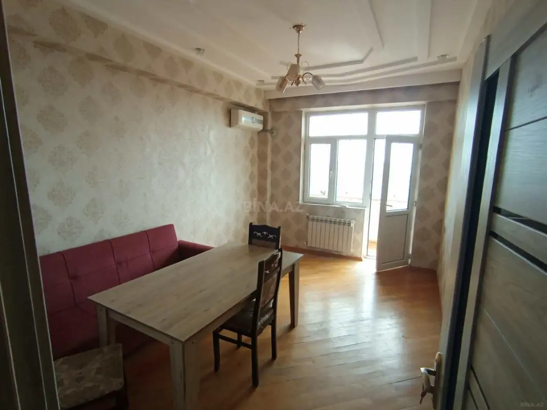 Satılır 2 otaqlı mənzil 52 m²