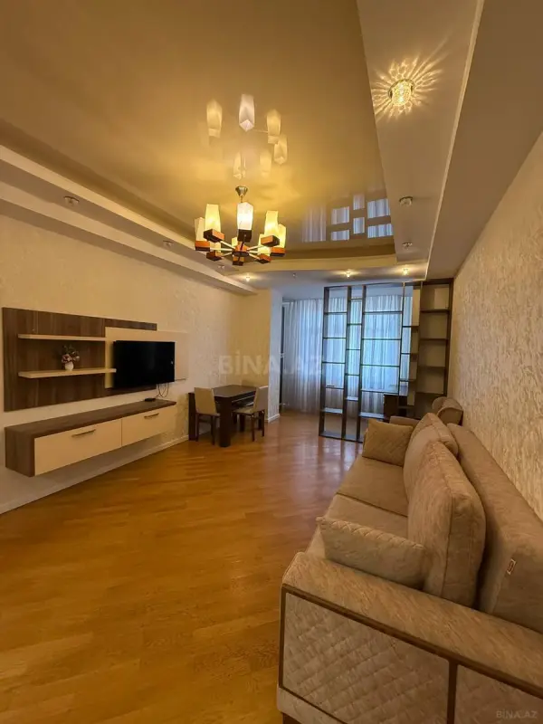 Kirayə verilir 3 otaqlı mənzil 125 m²