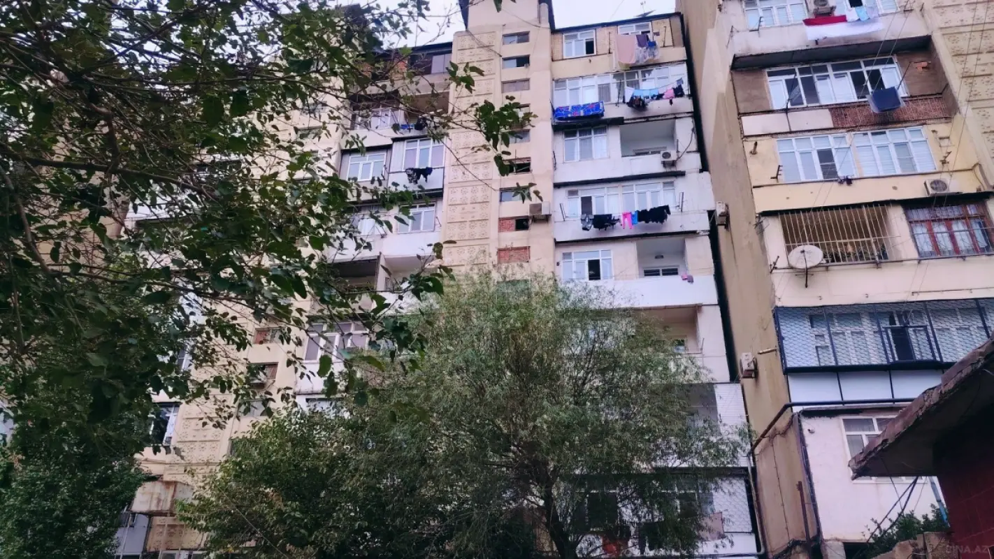 Satılır 2 otaqlı mənzil 64 m²