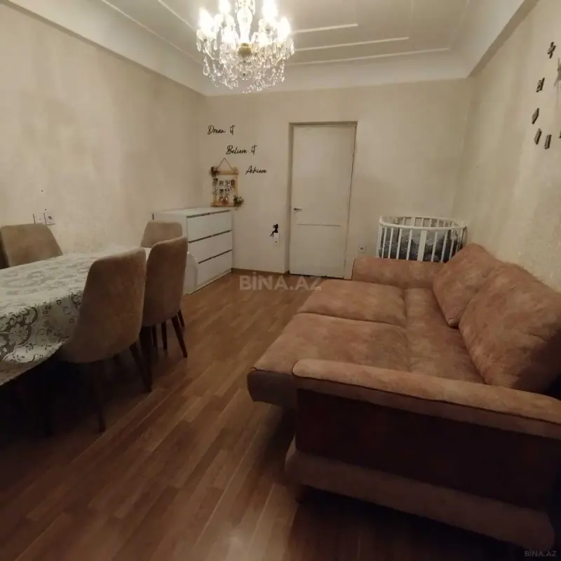 Satılır 3 otaqlı mənzil 60 m²