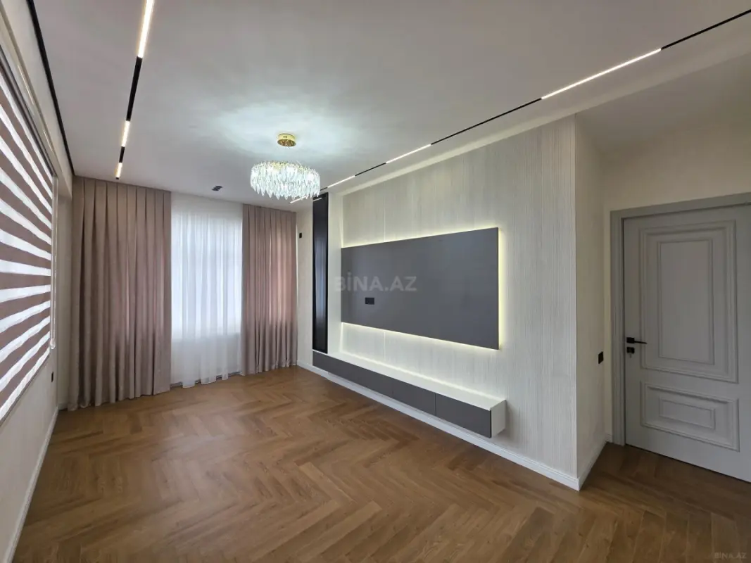 Satılır 3 otaqlı mənzil 93 m²