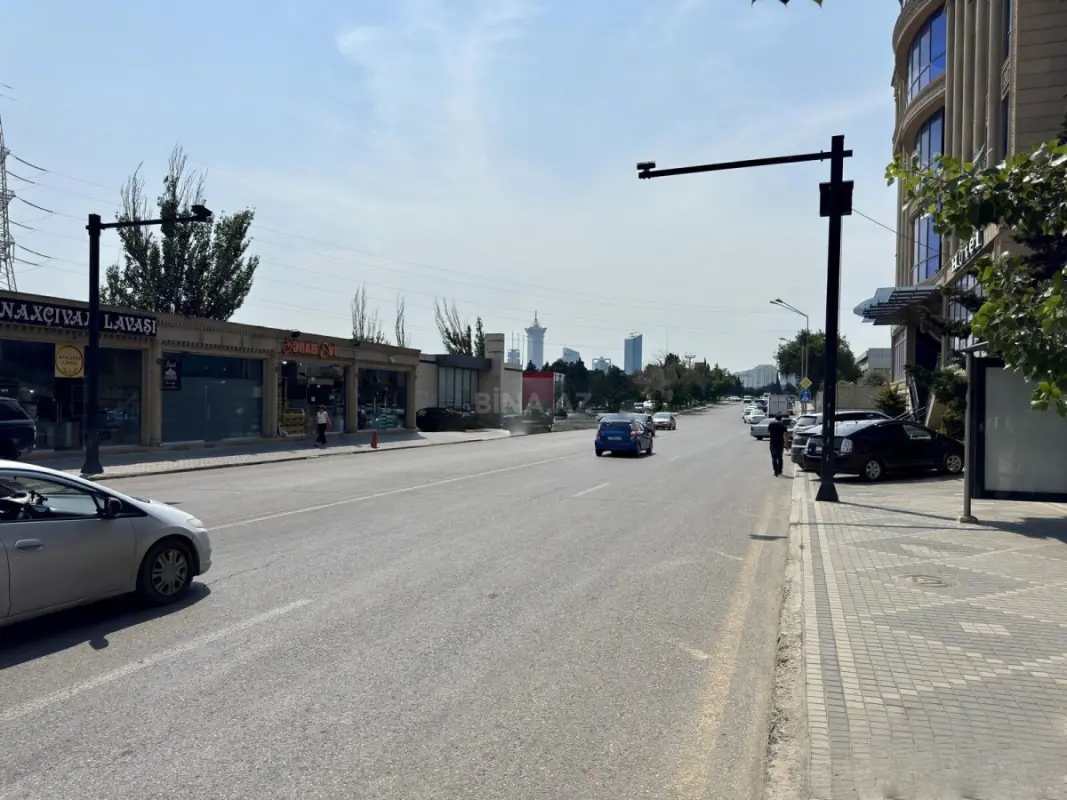 Satılır obyekt 2500 m²