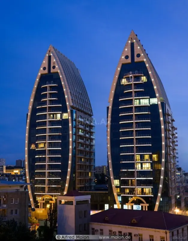 Kirayə verilir 3 otaqlı mənzil 150 m²