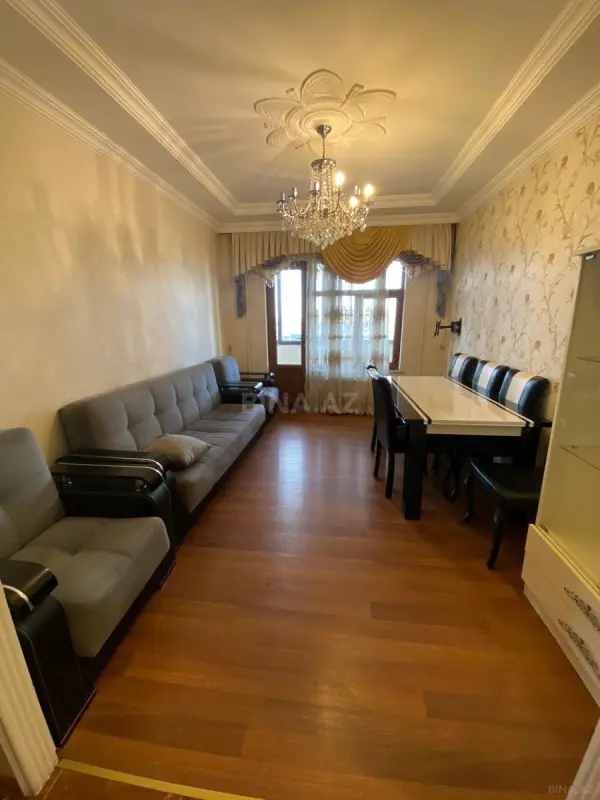 Kirayə verilir 4 otaqlı mənzil 100 m²