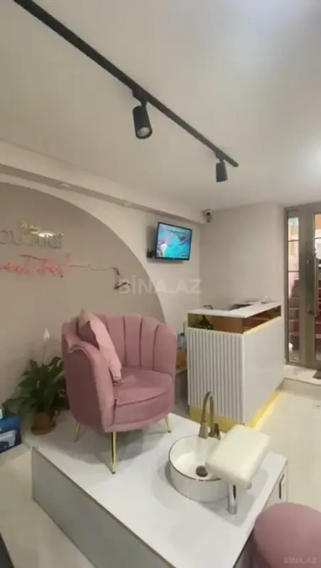 Satılır obyekt 32 m²