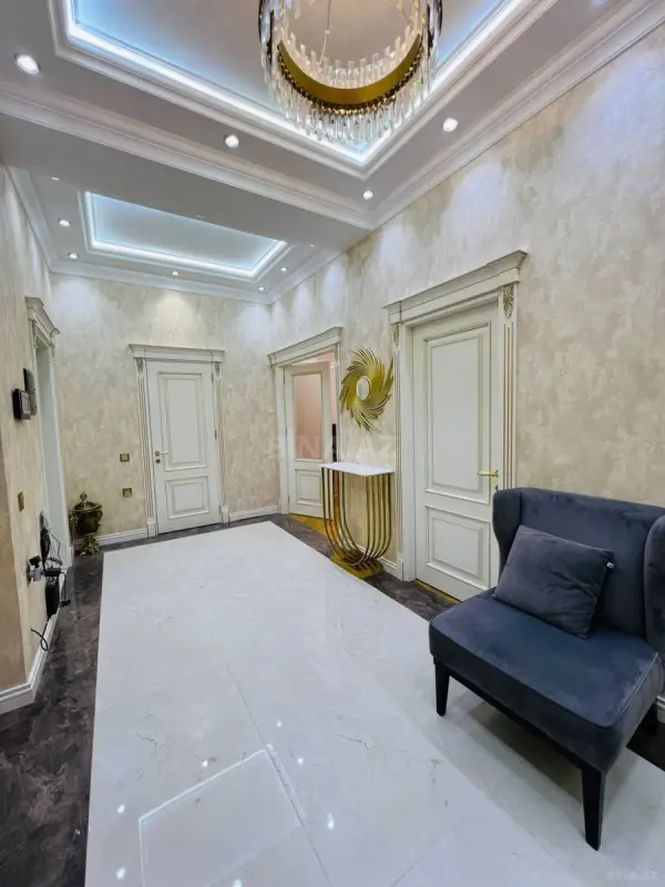 Kirayə verilir 3 otaqlı mənzil 100 m²