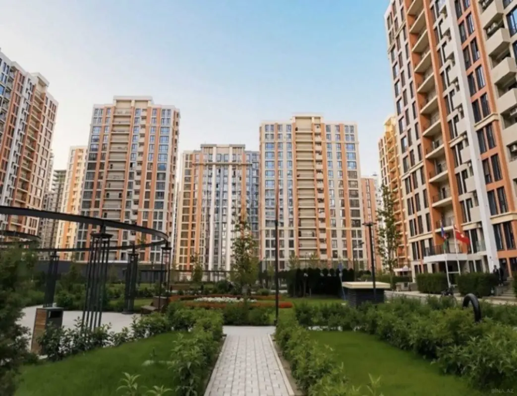 Satılır 3 otaqlı mənzil 71 m²
