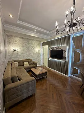 Kirayə verilir 2 otaqlı mənzil 70 m² — Bakı, Nərimanov 2 otaq 70.00 m²