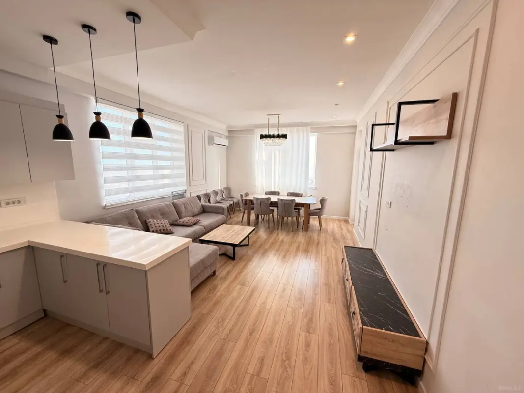 Satılır 2 otaqlı mənzil 85 m²