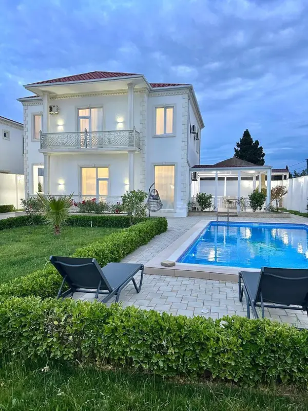 Kirayə verilir 5 otaqlı həyət evi 350 m²